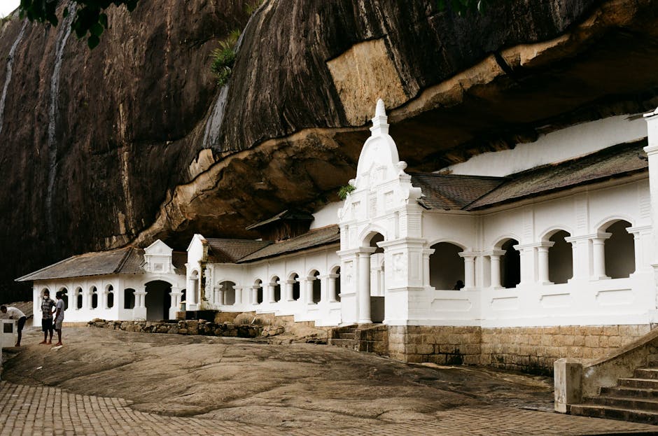 Dambulla Cave Temple (“Golden Temple”)
